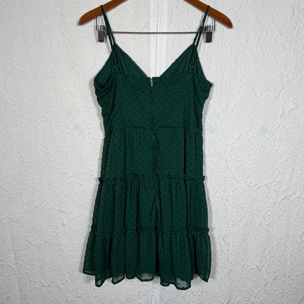 Trixxi Emerald Green Embroidered Ruffle Tiered Mini Dress Sz L